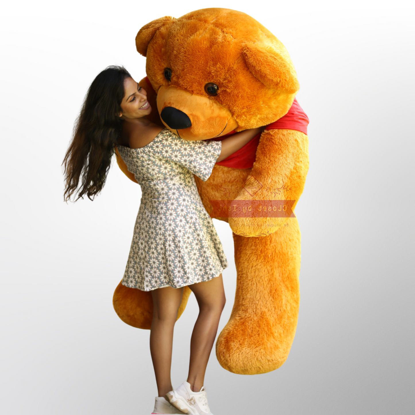 6Ft Giant Teddy Bear (Tshirt)